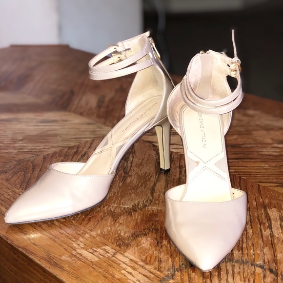 champagne closed toe heels